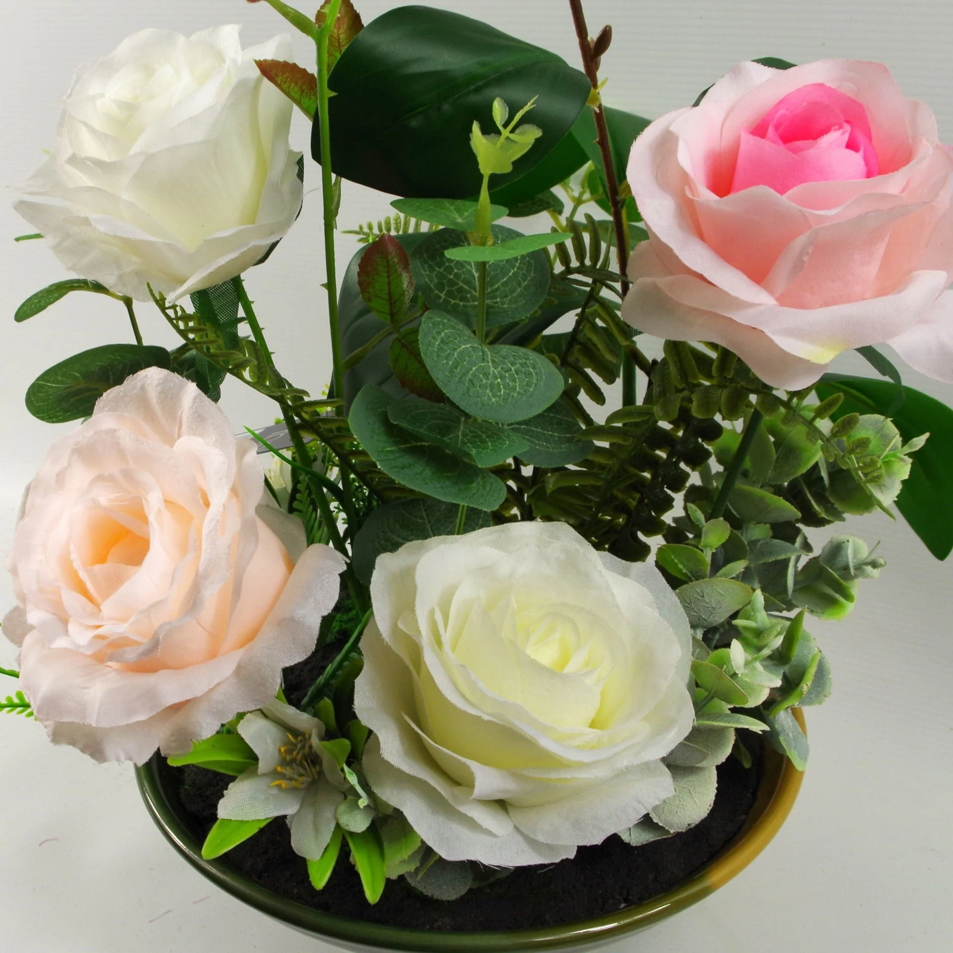 35cm Mixed Artificial Rose Bush Display - Image 4