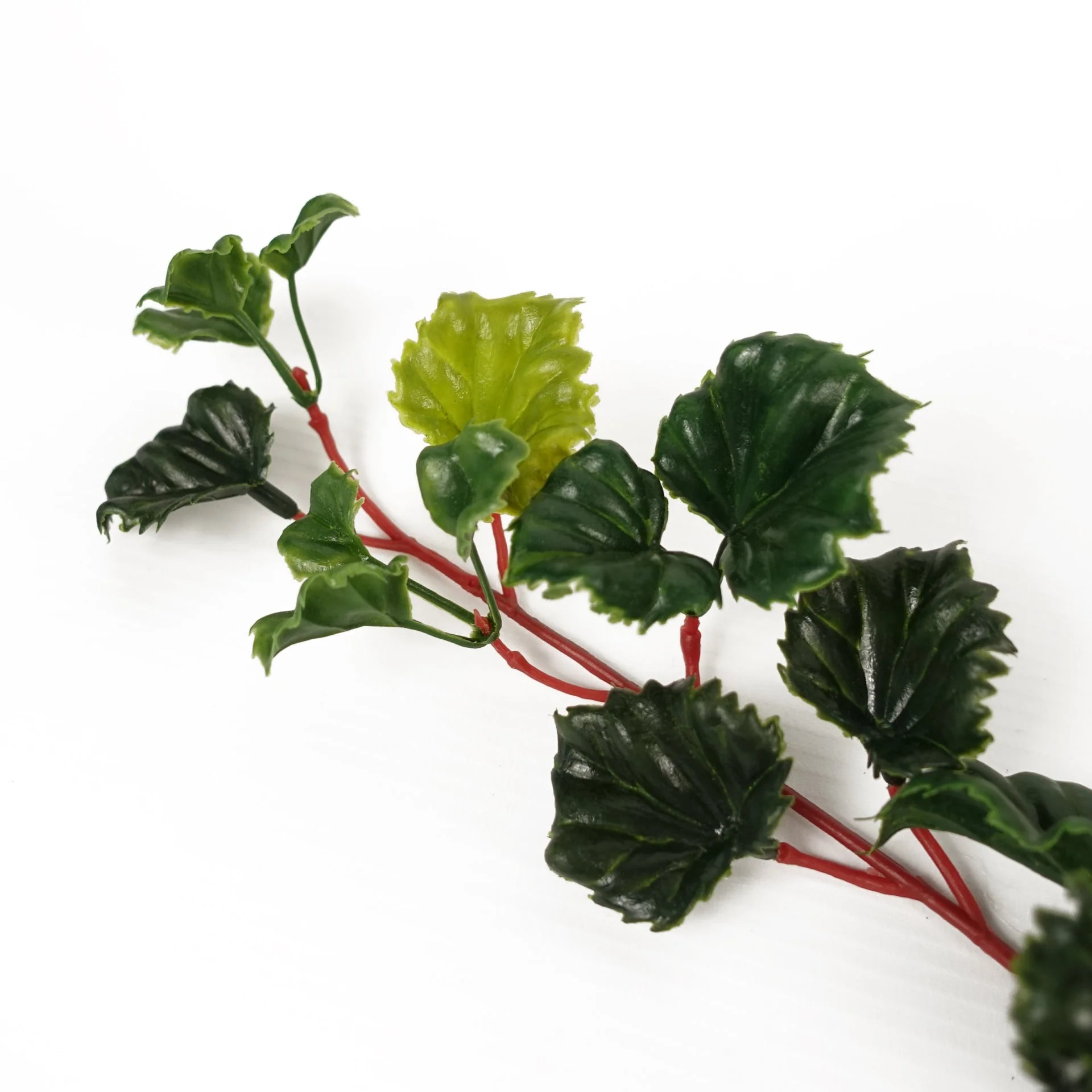 70cm UV Resistant Artificial Geranium Bush - Image 3