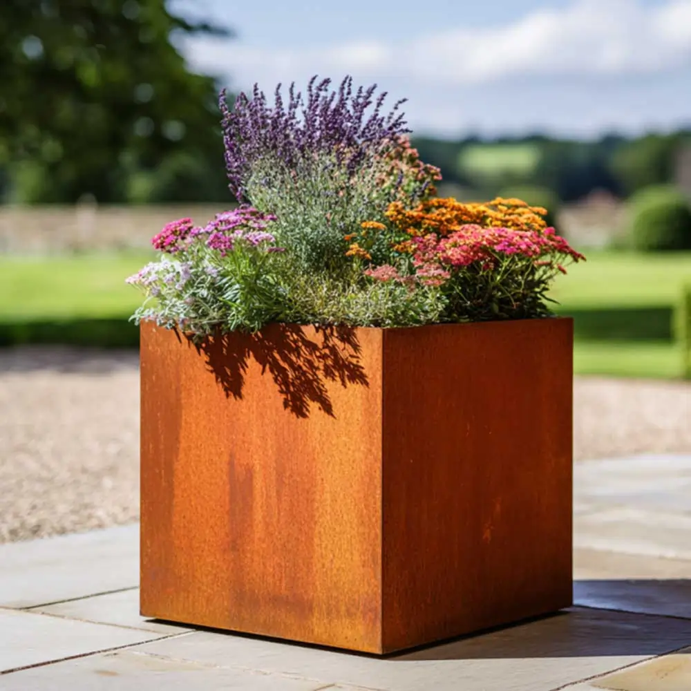 Pre-Rusted Corten Steel Straight Edge Cube Planter with Feet - Image 2