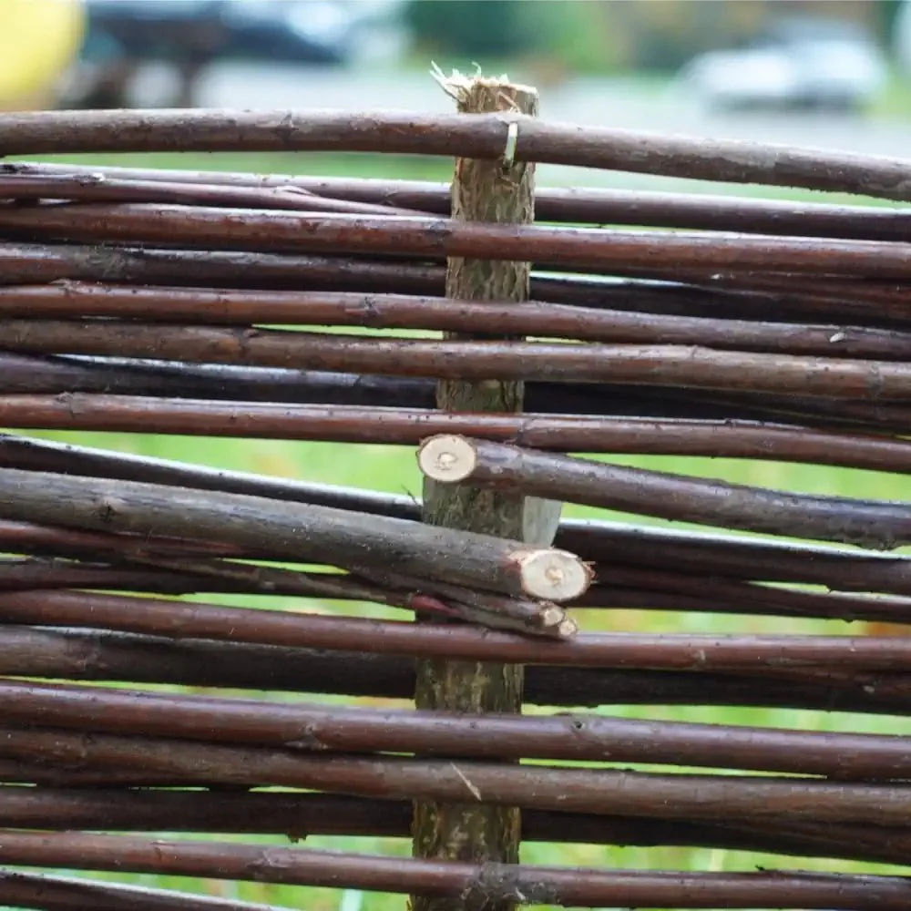 Willow Lawn Edging – 20cm Height - Image 7