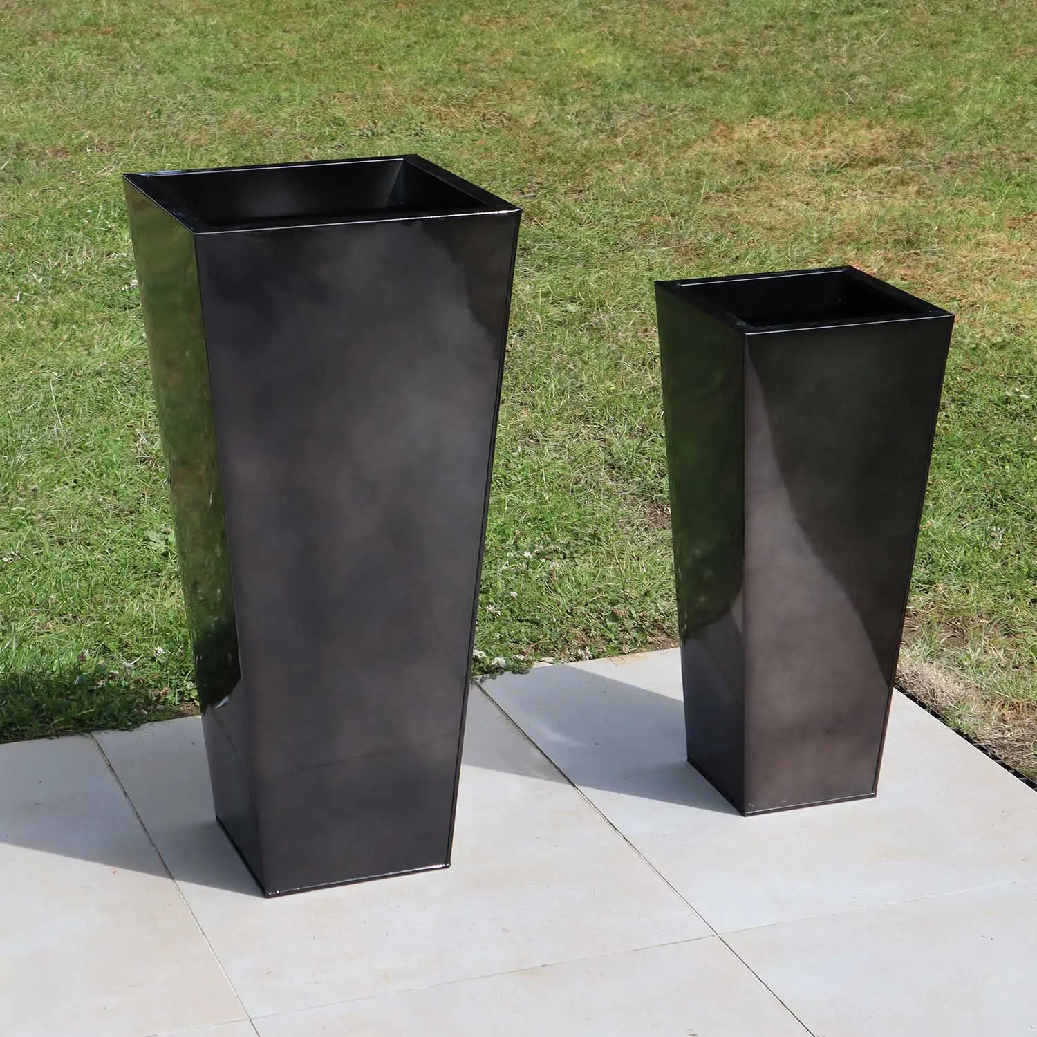 Zinc Galvanised Tapered Square Planter - Image 38